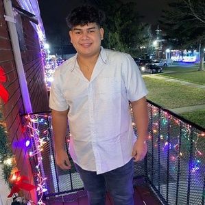 Meet your Posher, Franklin gerardo